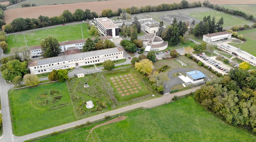 agricampus-venours-poitiers-location-espace-pro-loisirs-vue-aerienne